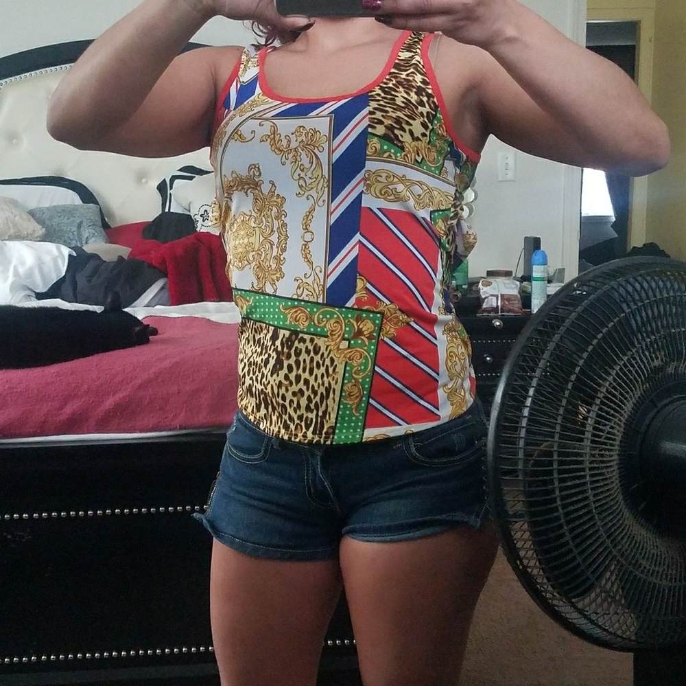 Bare back summer shirt
